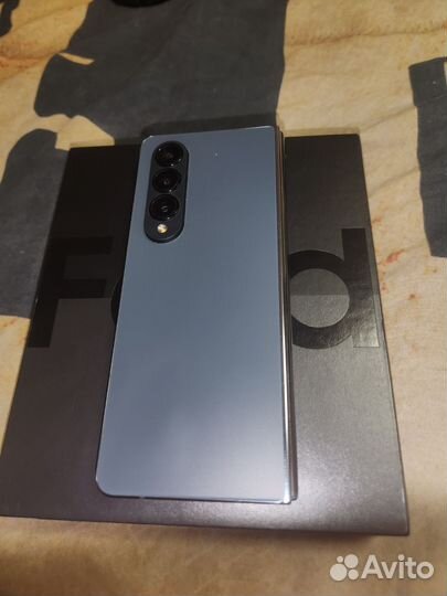 Samsung Galaxy Z Fold4, 12/256 ГБ