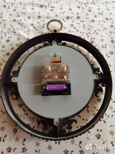 Часы Янтарь