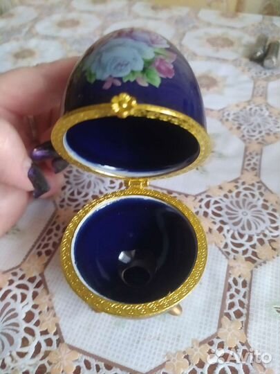 Шкатулка яйцо