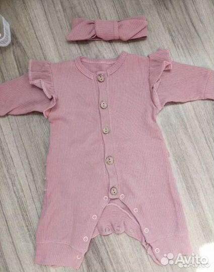 Комбинезон на девочку