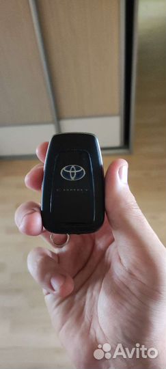 Смарт ключ Камри 70(гибрид пр.руль)