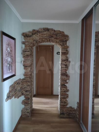 4-к. квартира, 76 м², 8/9 эт.