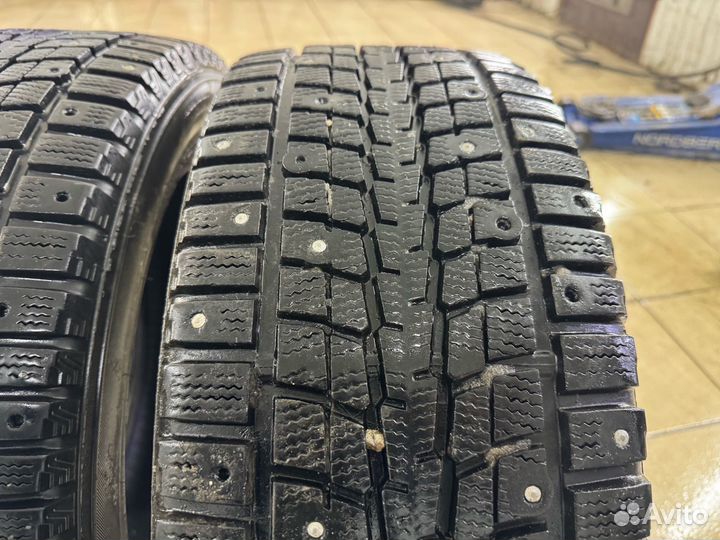 Dunlop SP Winter Ice 01 205/55 R16 94T