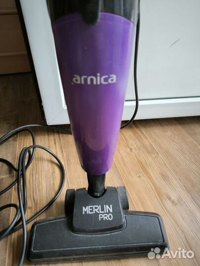 Вертикальный пылесос Arnica Merlin pro