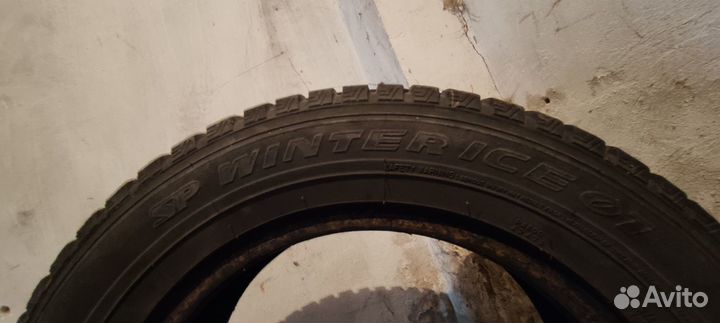 Dunlop SP Winter Ice 01 17.5/6 R14