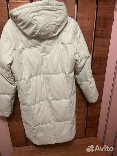 Пуховик женский 42 44