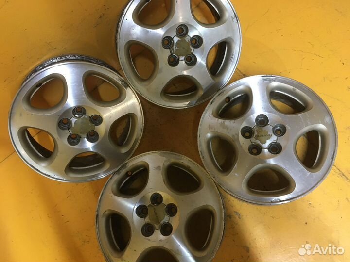 4 шт. Диски - диаметр 15 PCD 5х100 Subaru