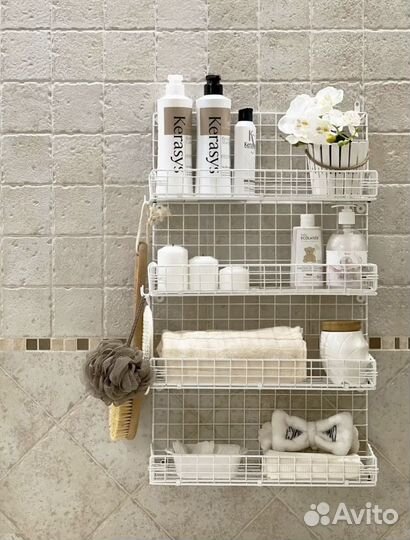 Полки для ванной комнаты