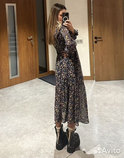 Платье миди с цветочным принтом topshop