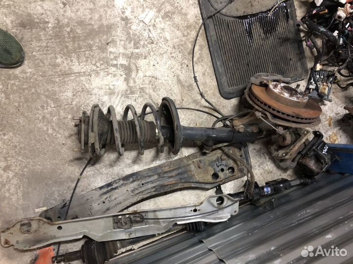 Стойка правая на чери тиго 2010г