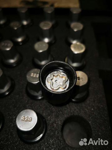 Секретки Mercedes Benz