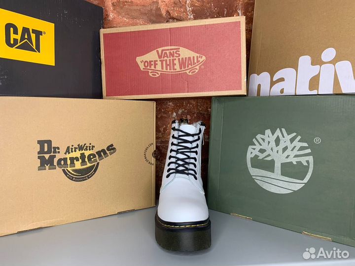 Ботинки Dr. Martens Jadon Platform Белые (36)