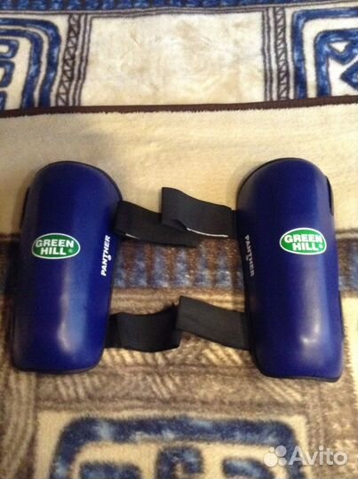 Защита на голень. Новая. Green Hill