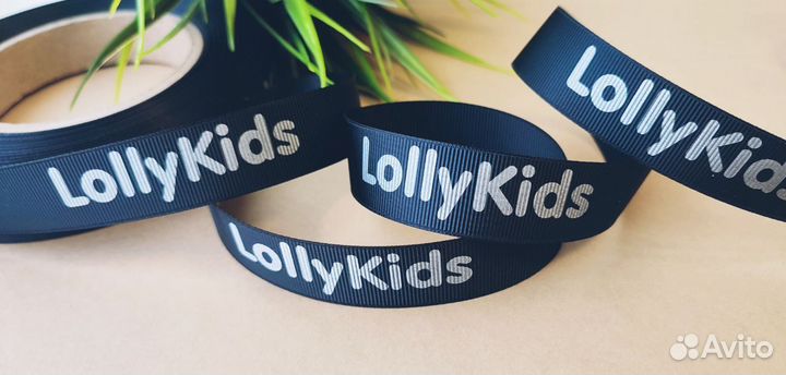 Печать ярлыков на различных материалах, жаккард