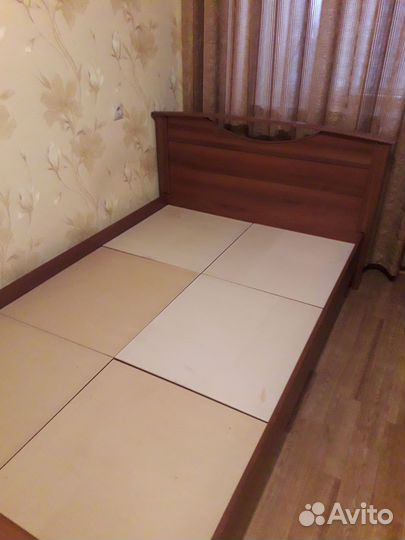 Кровать с матрасом бу 120200см