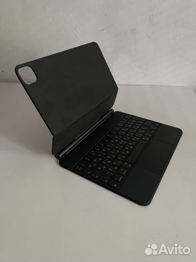 Apple magic keyboard iPad 11