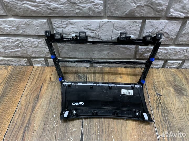 Hyundai Genesis G80 Накладка декоративная салона