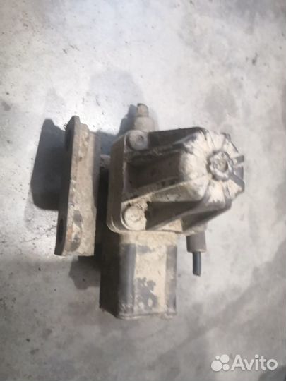 Регулятор давления Камаз 5490/Mercedes