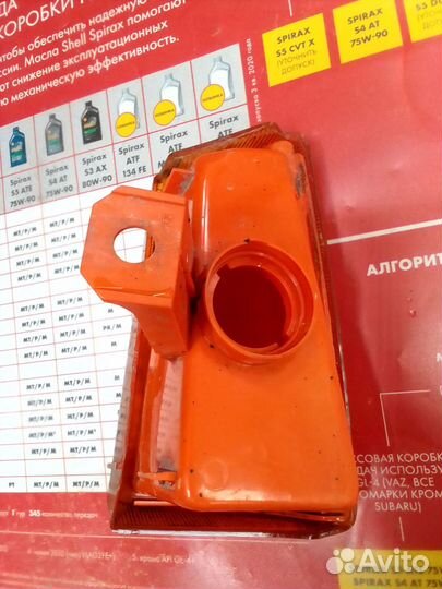 Поворотник правый Opel Kadett E