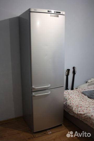 Холодильник б/у Bosch