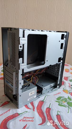 Корпус пк InWin с бп, DVD-приводом и карт-ридером