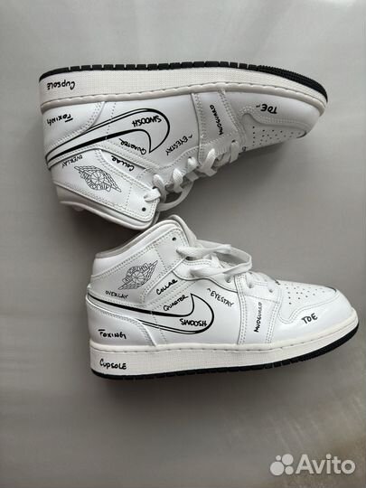 Новые Nike Jordan 1 Mid GS Schematic 36.5