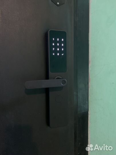 Установка умных замков и систем умного дома