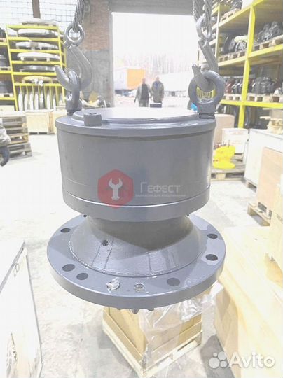 Редуктор поворота Hitachi ZX210N 9196963