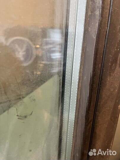 Дверь входная деревянная бу