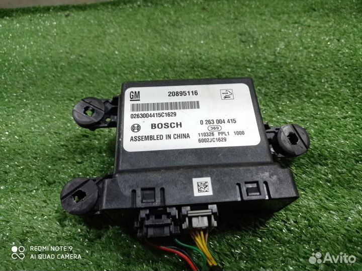 Блок управления парктроником Шевроле Круз хэтчбек