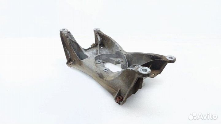 Б/У Б/У Кронштейн опоры АКПП Состояние отличное