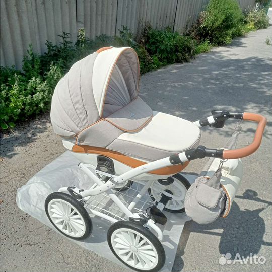 Детская коляска