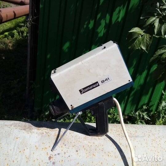 Видеокамера электроника 841