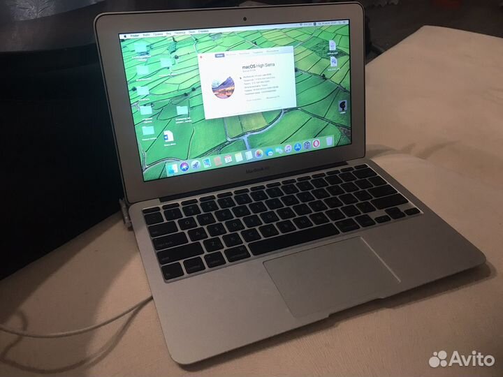 Apple MacBook Air 11