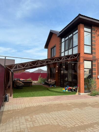 Коттедж 124,3 м² на участке 6 сот.