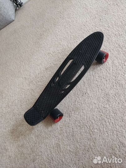 Скейтборд - пенни борд