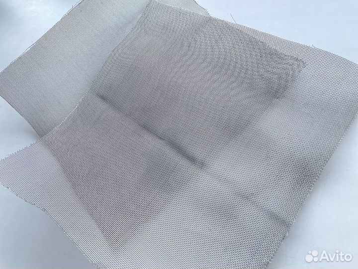 Нержавеющая сталь, 2 отреза сетки 21х21 см 0.1х0.1