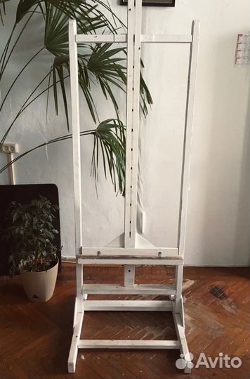 Мольберт для художников