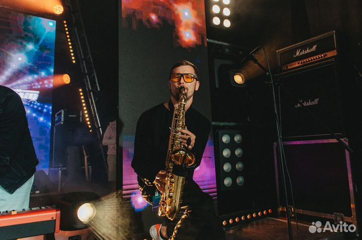 Саксофонист