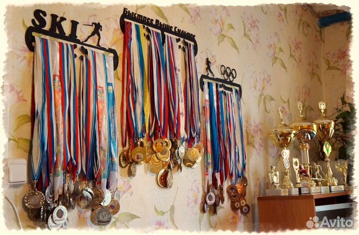 Держатель для медалей (Medal Holder)