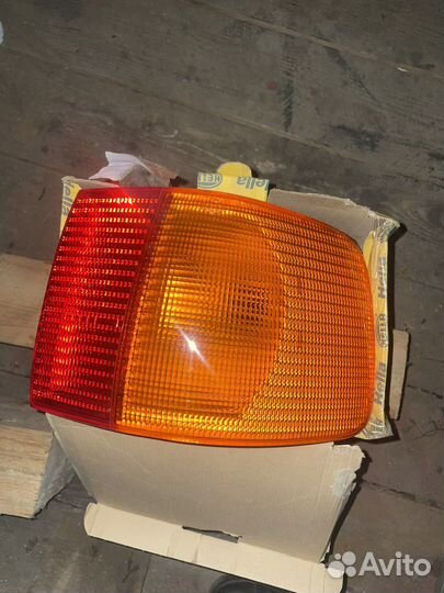 Фонарь задний правый Audi 100 45