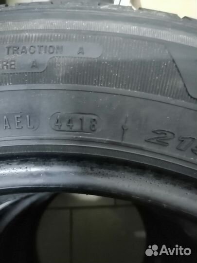 Nexen Roadian CT8 215/65 R17 104T