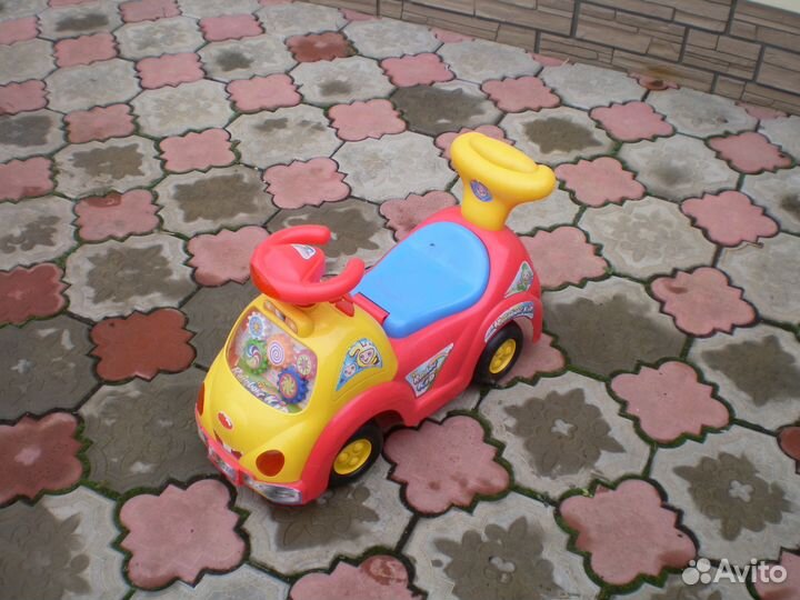 Машинка - каталка