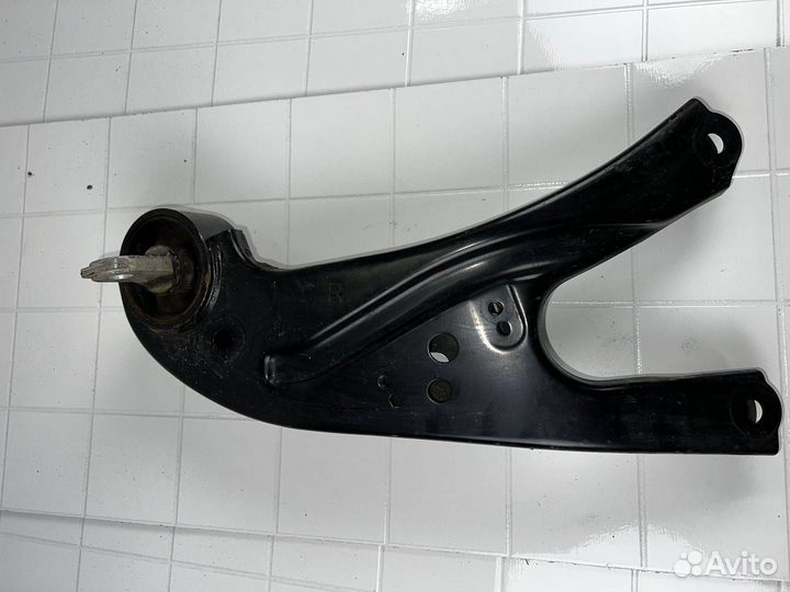 Рычаг задний правый Lexus RX 4 рест. GYL25 2021 4