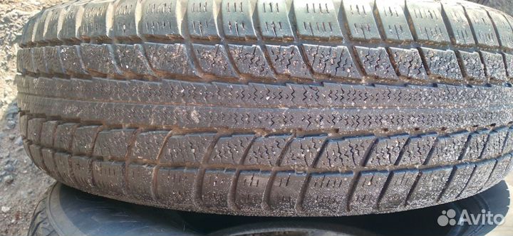 Triangle Snow-LL01 235/75 R15