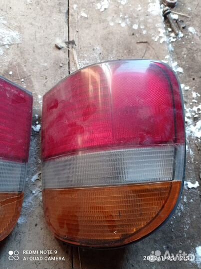 Фонарь задний левый/правый Киа Спортейдж 1