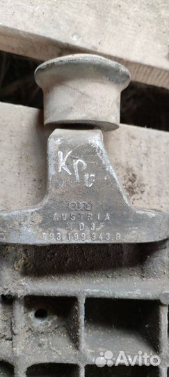 Кронштейн двигателя Audi 80 седан