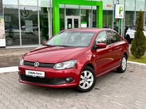 Volkswagen Polo 1.6 AT, 2012, 112 000 км, с пробегом, цена 890 000 руб.