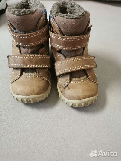 Обувь для мальчика р. 22-23