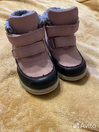 Ботинки на девочку
